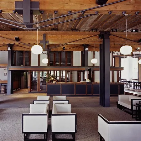 Boite בוקה די קדורה